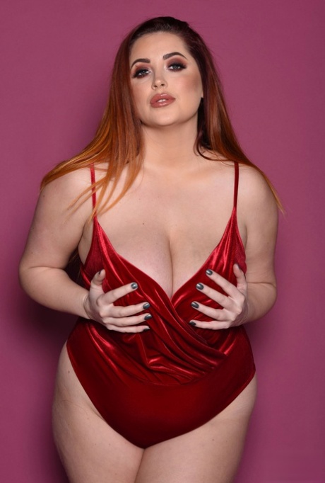 Lucy Vixen aktorka porno archiwum