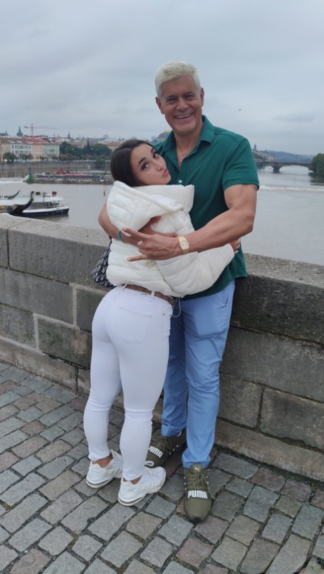 Sara Diamante gwiazda pornograficzna kolekcja