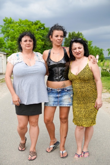 babcia fellatio gangbang najlepsze akty fotka